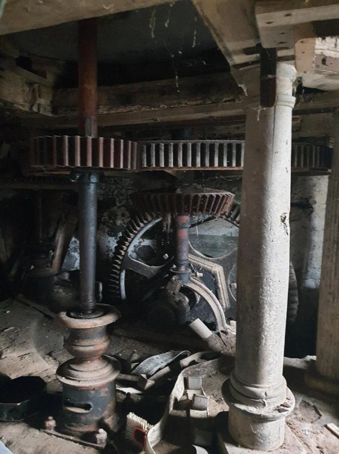 Gite Du Moulin De Barutel Mamers,Avec Spa Et Hammam Sur Reservation Payant 外观 照片